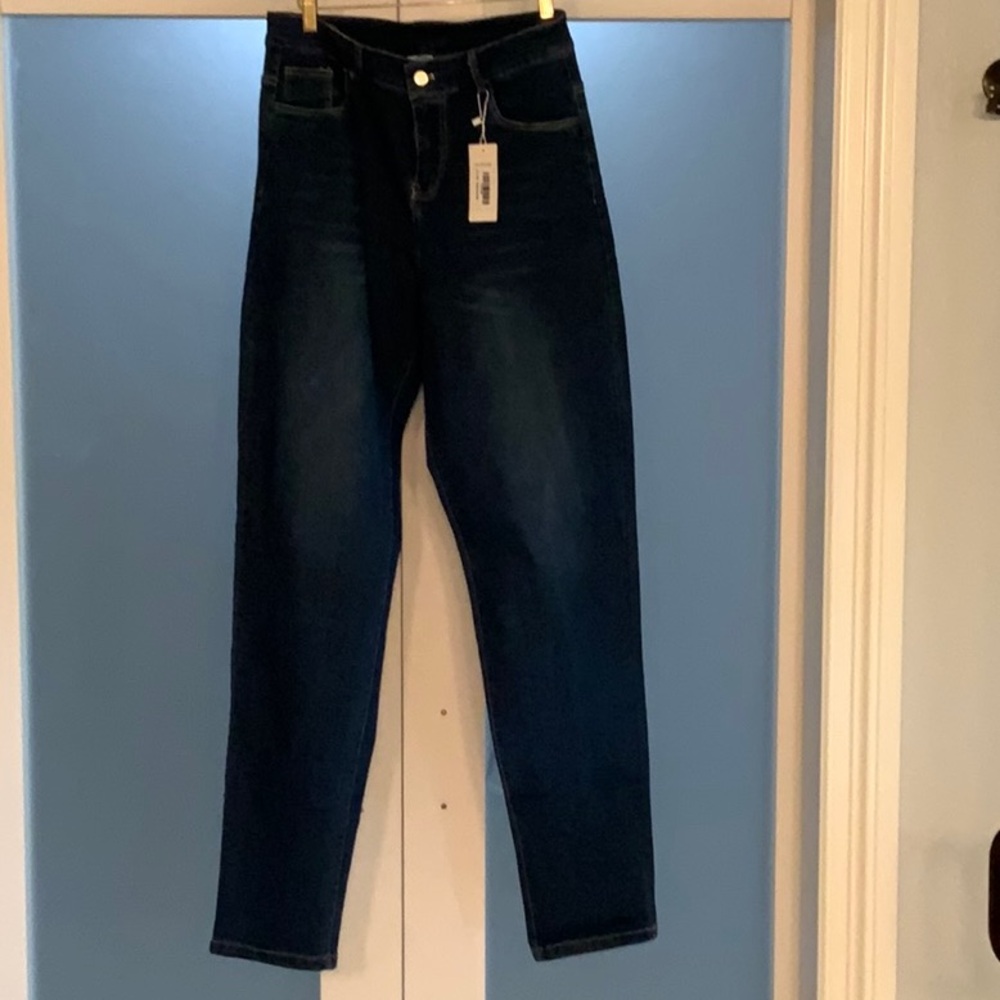 Good wear club tummy control jeans